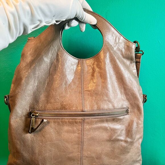 HOBO Handbags - Hobo Taupe Leather Women's Purse that converts to a Crossbody bag or Clutch